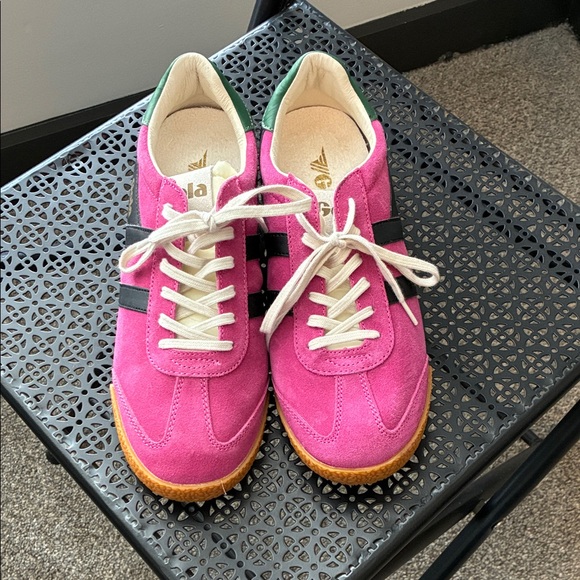 NWOB Gola Classics Women's Elan Sneakers Sz 9.5 Fuchsia Black Evergreen - Picture 5 of 10